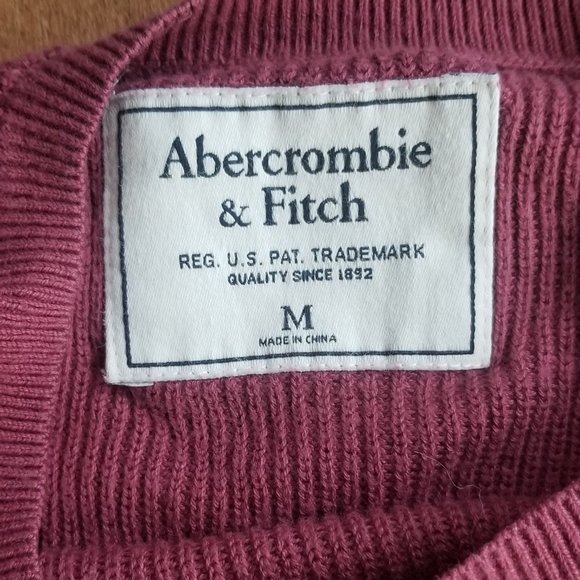 Abercrombie & Fitch - Cut out shoulder sweater - Picture 2 of 2